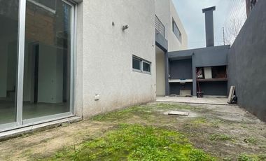 Casa 4 ambientes en venta en Ituzaingo