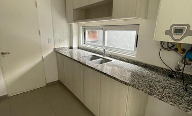 Casa 4 ambientes en venta en Ituzaingo