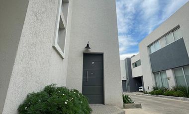 Casa 4 ambientes en venta en Ituzaingo