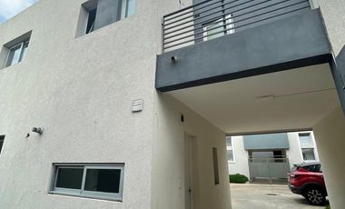 Casa 4 ambientes en venta en Ituzaingo
