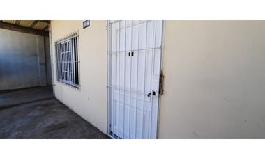 CASA EN 2 PLANTAS - APTO CREDITO