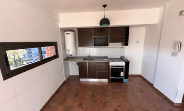 Departamento. de 2 Ambientes en Excelente ubicación!!!