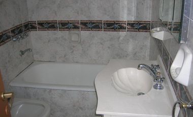 Departamento - Olivos-Maipu/Uzal