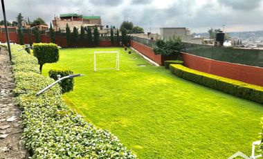 Hermosa casa con jardin privado de 220m2