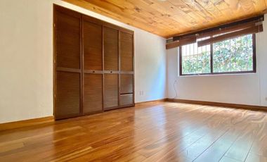Hermosa casa con jardin privado de 220m2