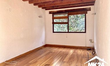 Hermosa casa con jardin privado de 220m2