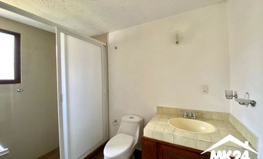 Hermosa casa con jardin privado de 220m2