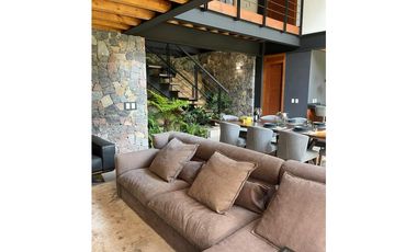 CASA EN RENTA|ENTORNO BOSCOSO|AVANDARO