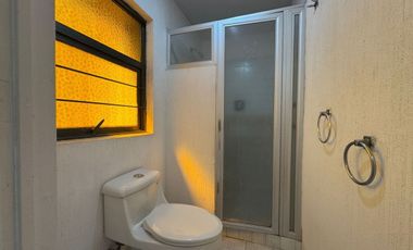 CASA EN RENTA EN CD. SATÉLITE, NAUCALPAN, EDO. MÉXICO