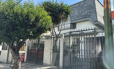 CASA EN RENTA EN CD. SATÉLITE, NAUCALPAN, EDO. MÉXICO
