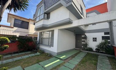 CASA EN RENTA EN CD. SATÉLITE, NAUCALPAN, EDO. MÉXICO