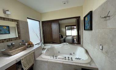 CASA EN VENTA EN LA COLONIA GRANJEROS EN OCOTLÁN JALISCO