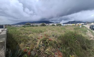DE VENTA TERRENO MITAD DEL MUNDO - SECTOR RUMICUCHO