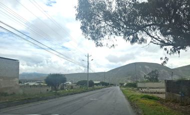 DE VENTA TERRENO MITAD DEL MUNDO - SECTOR RUMICUCHO