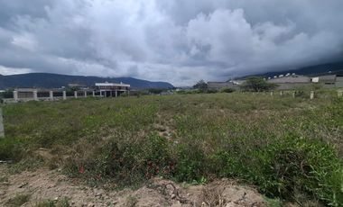 DE VENTA TERRENO MITAD DEL MUNDO - SECTOR RUMICUCHO