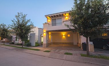 Casa en renta El Mayorazgo