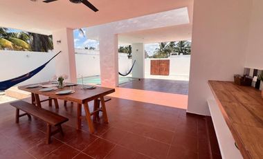 Casa en segunda fila de la playa en renta en Chuburná Puerto