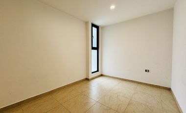 CASA EN VENTA EN QUERÉTARO, ZIBATÁ, TRES CONTROLES DE ACCESO