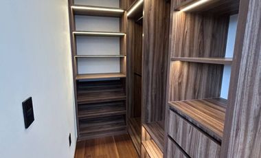 Estrena depto en las águilas...