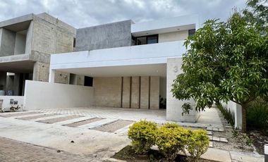 CASA RESIDENCIAL EN VENTA