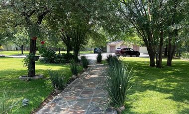 Quinta Residencial En Venta, Los Cristales, Carretera Nacional, Nuevo León