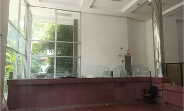 Alquilo Local Bella vista -Obarrio PB -2200 m2