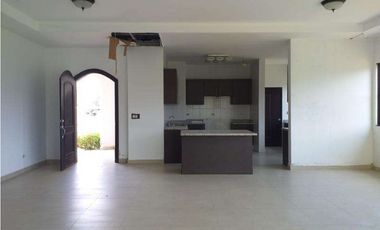 Venta de casa en San Carlos (Hacienda Pacífica) GTA