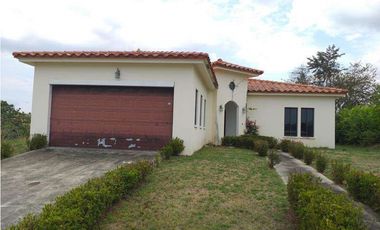 Venta de casa en San Carlos (Hacienda Pacífica) GTA