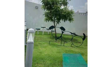 ALQUILO APARTAMENTIO PH ALTA TERRA