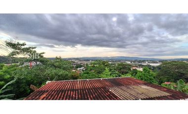 VENTA Y ALQUILER DE CASA EN VILLA BELLA EN LAS CUMBRES