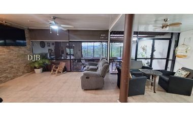 VENTA Y ALQUILER DE CASA EN VILLA BELLA EN LAS CUMBRES