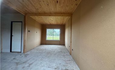 Vendo Casa a terminar en Pronunciamiento, Entre Ríos.