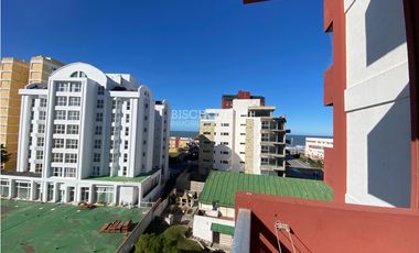 EXCELENTE DEPARTAMENTO DE 2 AMBIENTES CON ESTACIONAMIENTO CUBIERTO