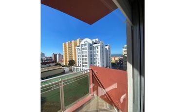 EXCELENTE DEPARTAMENTO DE 2 AMBIENTES CON ESTACIONAMIENTO CUBIERTO