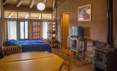 BAJO DE PRECIO !!! Casa de Campo y Cabaña en Uspallata