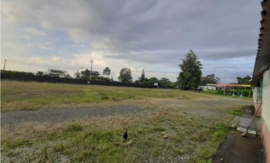 Vendo Lote en la Vía Armenia a Pereira