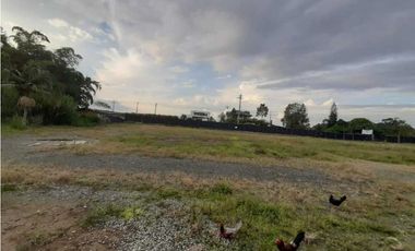 Vendo Lote en la Vía Armenia a Pereira