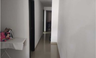 EDIFICIO CON 12 APARTAMENTOS