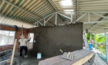 VENDO HERMOSA FINCA AGRO-TURSTICA EN FILANDIA