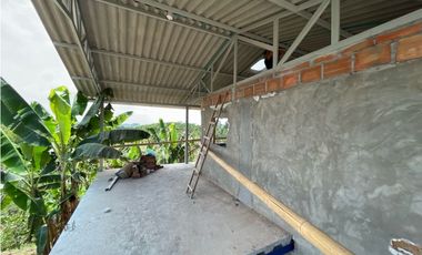 VENDO HERMOSA FINCA AGRO-TURSTICA EN FILANDIA