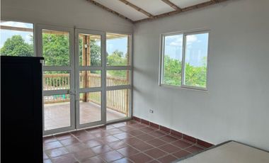 VENDO HERMOSA FINCA AGRO-TURSTICA EN FILANDIA