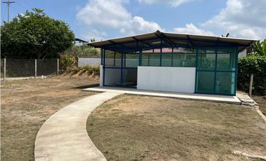 VENDO HERMOSA FINCA AGRO-TURSTICA EN FILANDIA