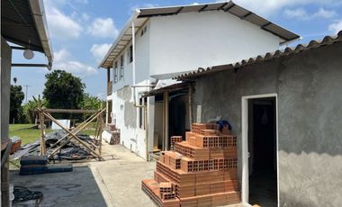 VENDO HERMOSA FINCA AGRO-TURSTICA EN FILANDIA