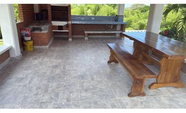 VENDO FANTÁSTICO CHALET