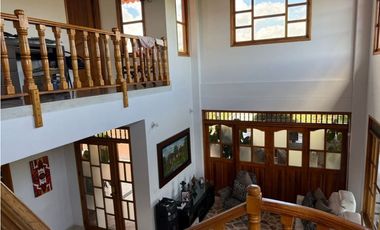 VENDO FANTÁSTICO CHALET