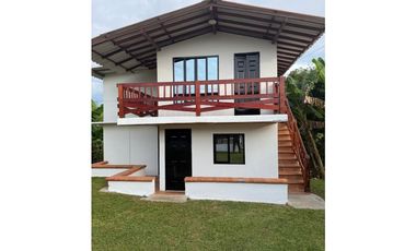 VENDO FANTÁSTICO CHALET