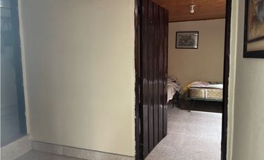 VENDO CASA HOTEL JUNTO AL PARQUE PRINCIPAL DE QUIMBAYA