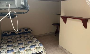 VENDO CASA HOTEL JUNTO AL PARQUE PRINCIPAL DE QUIMBAYA