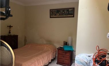 VENDO CASA HOTEL JUNTO AL PARQUE PRINCIPAL DE QUIMBAYA