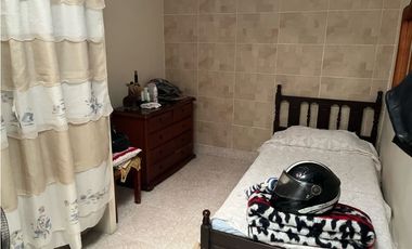 VENDO CASA HOTEL JUNTO AL PARQUE PRINCIPAL DE QUIMBAYA